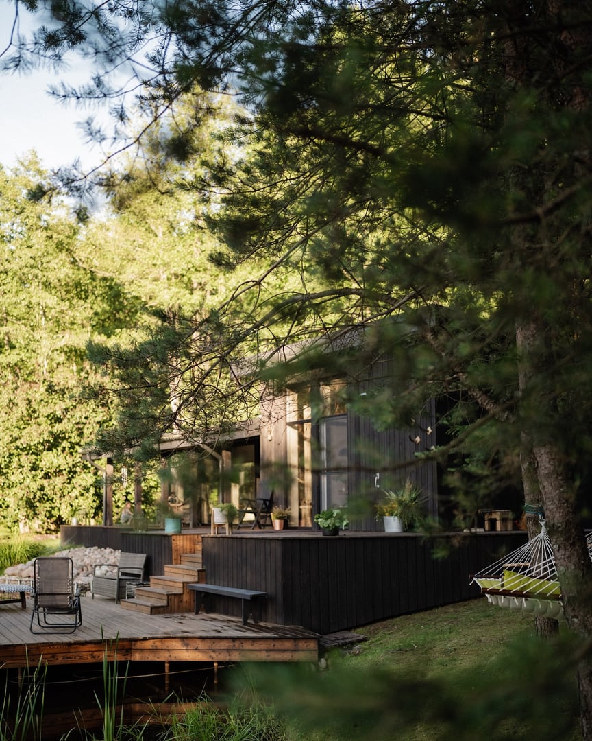 Ritual sauna with gongs
