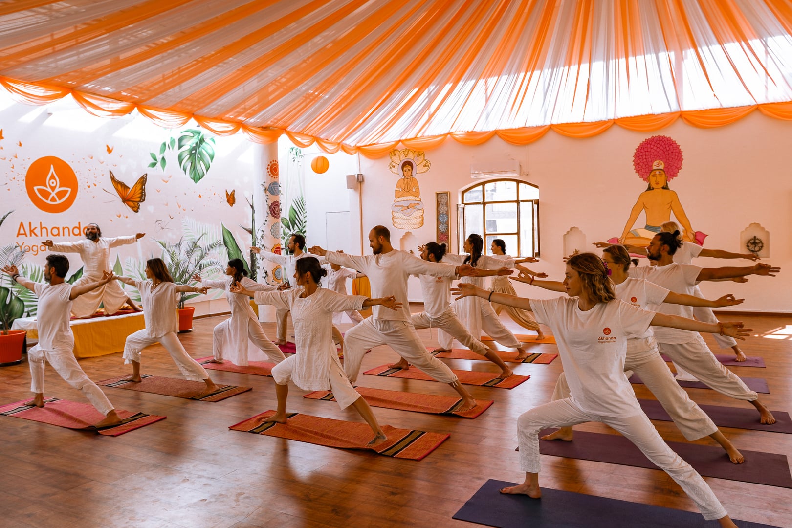 Akhanda Yoga / Prana Yoga