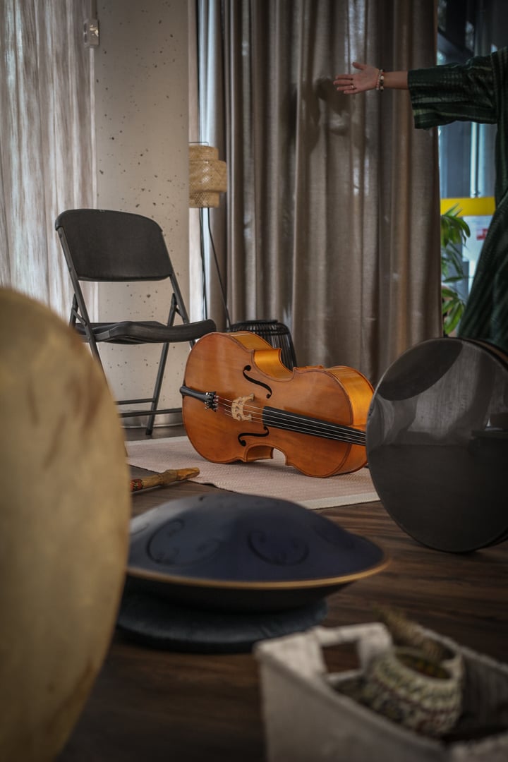 Festive Gong Sound Journey on Christmas Eve morning