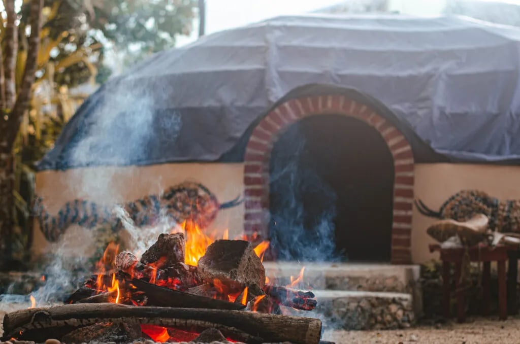 Mamay  Jungle Retreat – Ayahuasca and Kambo Healing