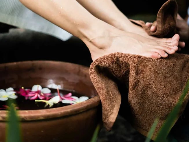 6 Days Luxury Tropical rainforest, yoga and wellness retreat in Bali