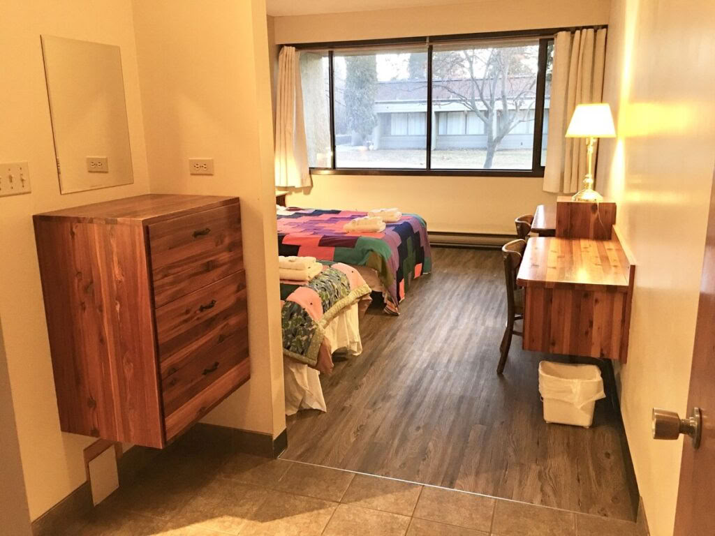 Iona Community: Rooted In Hope Lived In Community