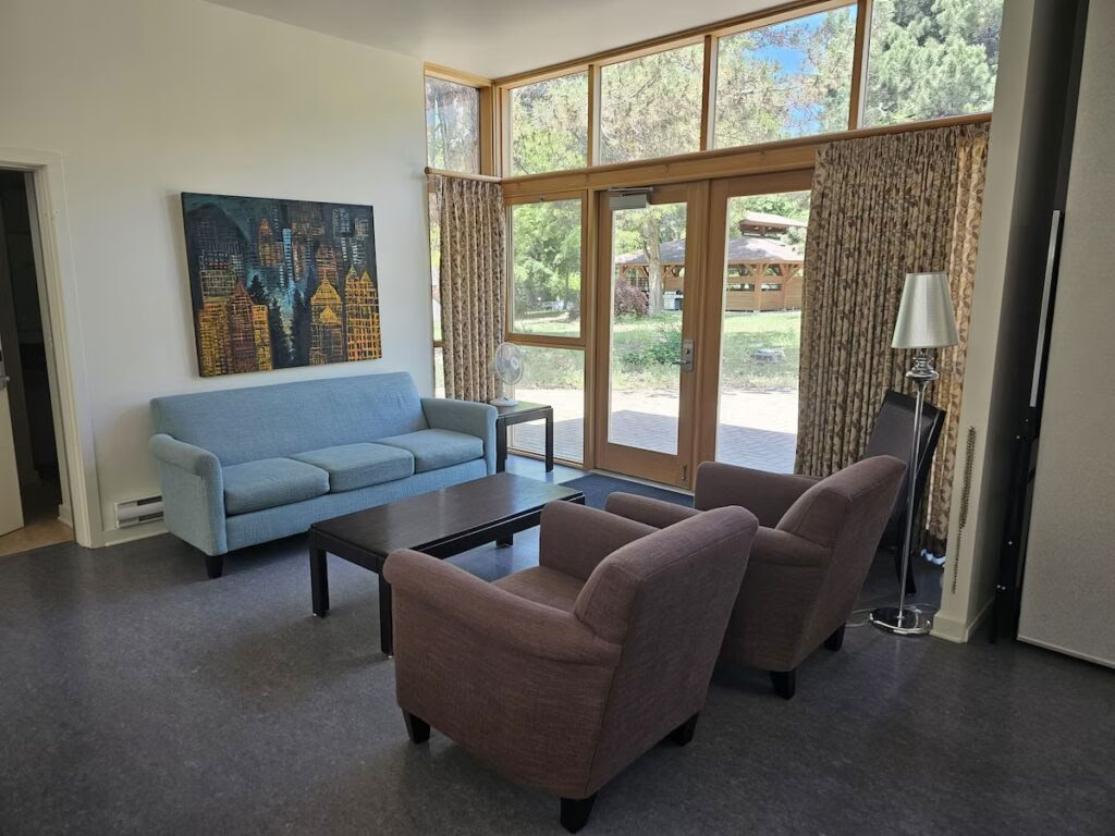 Iona Community: Rooted In Hope Lived In Community