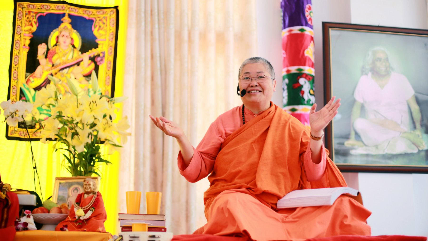 Sivananda Yoga Health Educator Training (SYHET) – Module 1