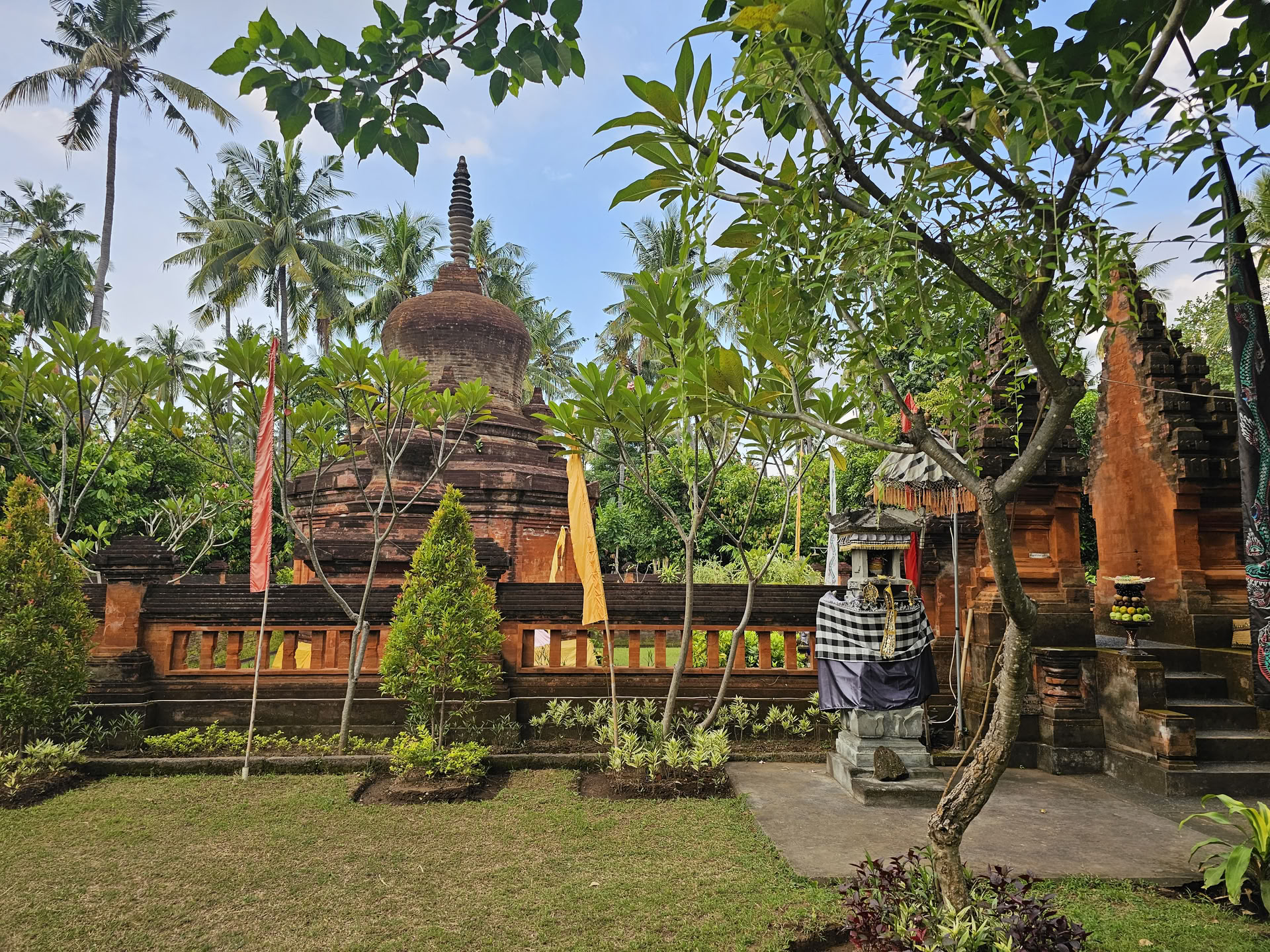 Full Moon Ceremony at Candi Buddha