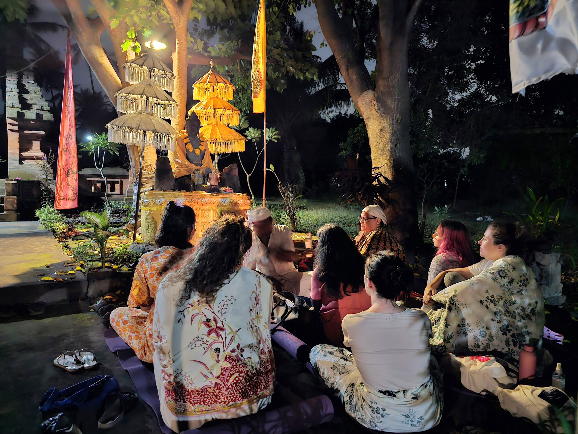 Full Moon Ceremony at Candi Buddha