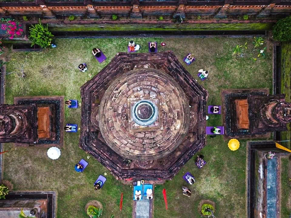 Full Moon Ceremony at Candi Buddha