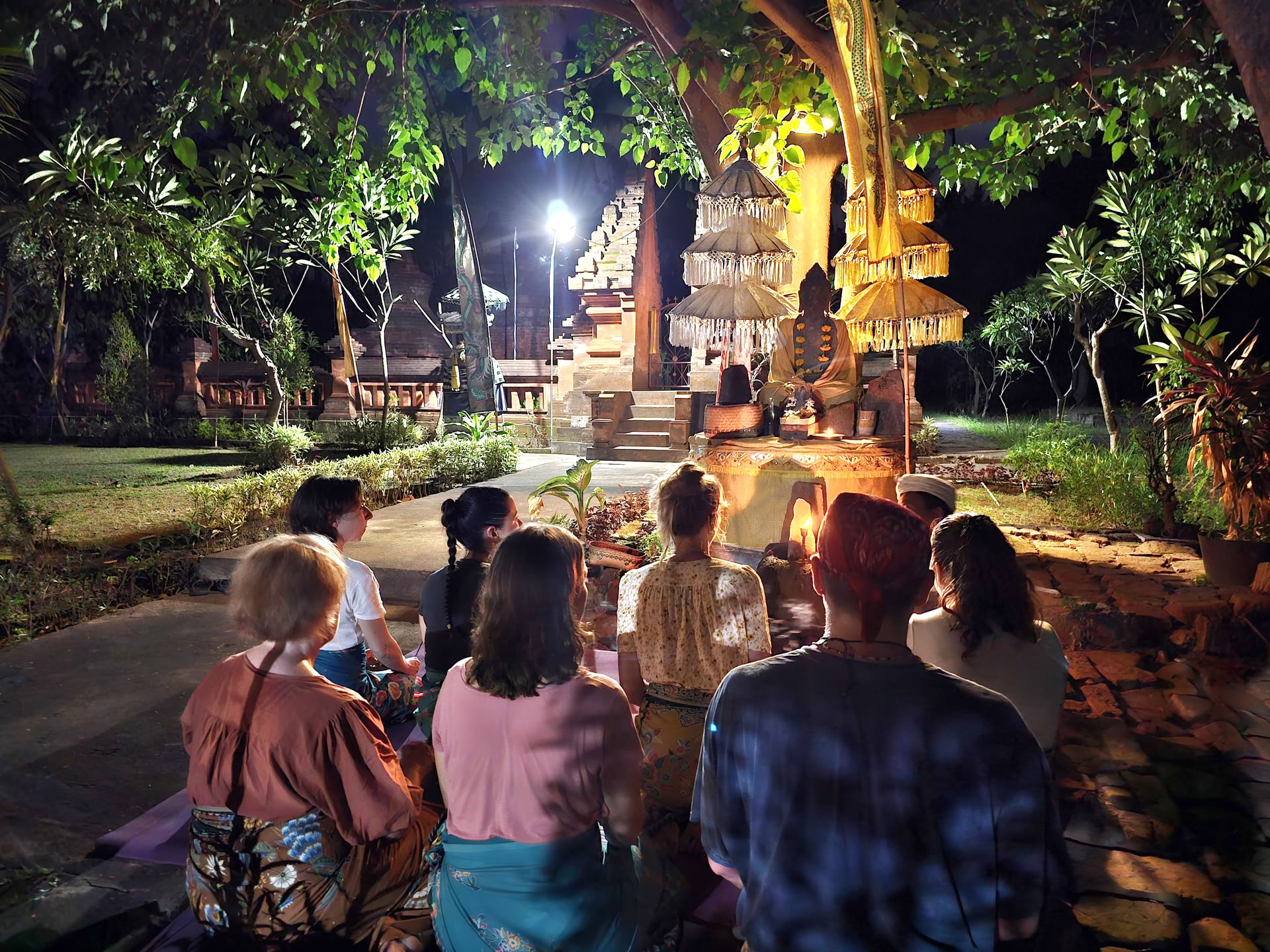 Full Moon Ceremony at Candi Buddha