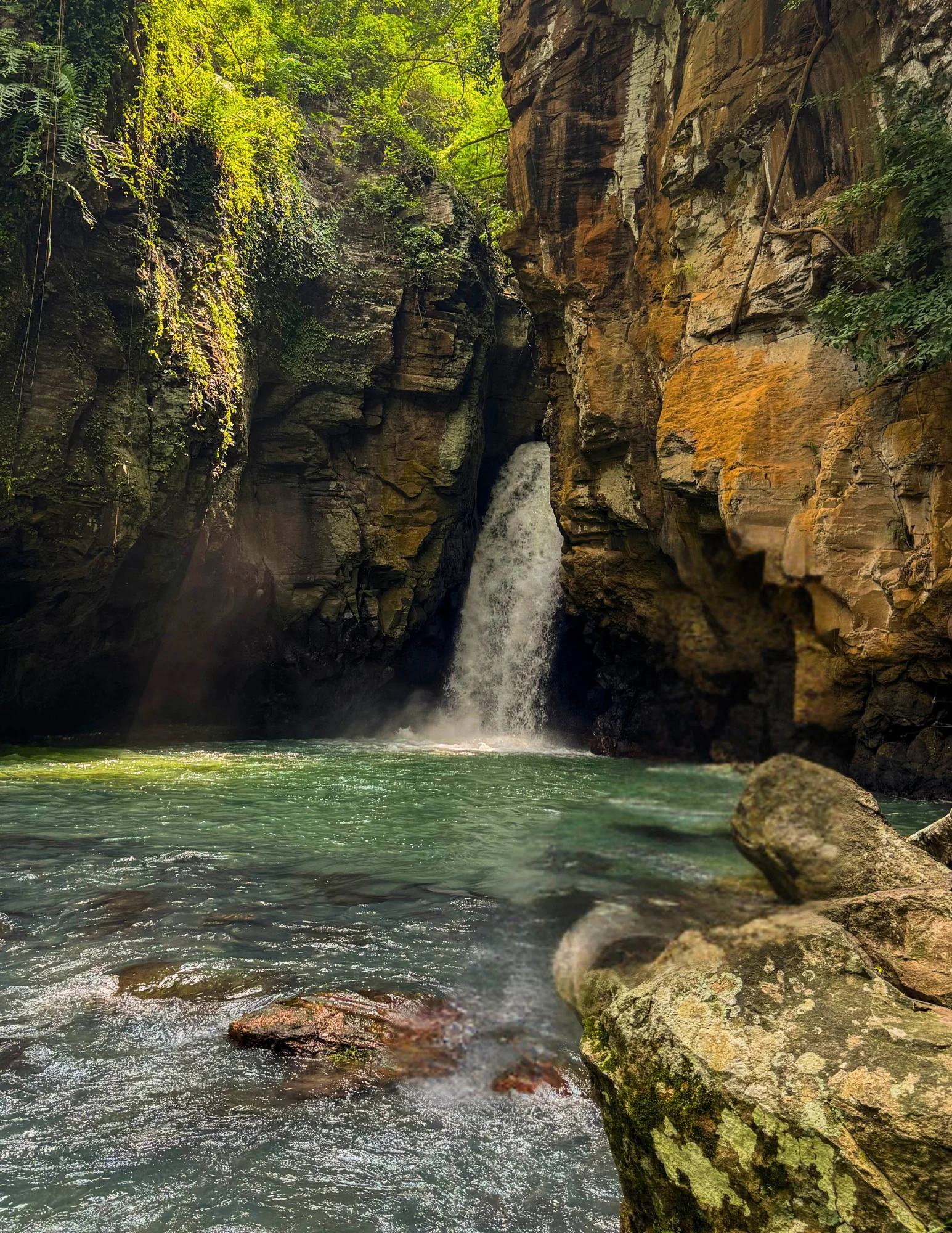 ZEN TREKKING AND WATERFALL DISCOVERY