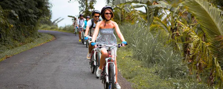 CULTURAL CYCLING ESCAPE