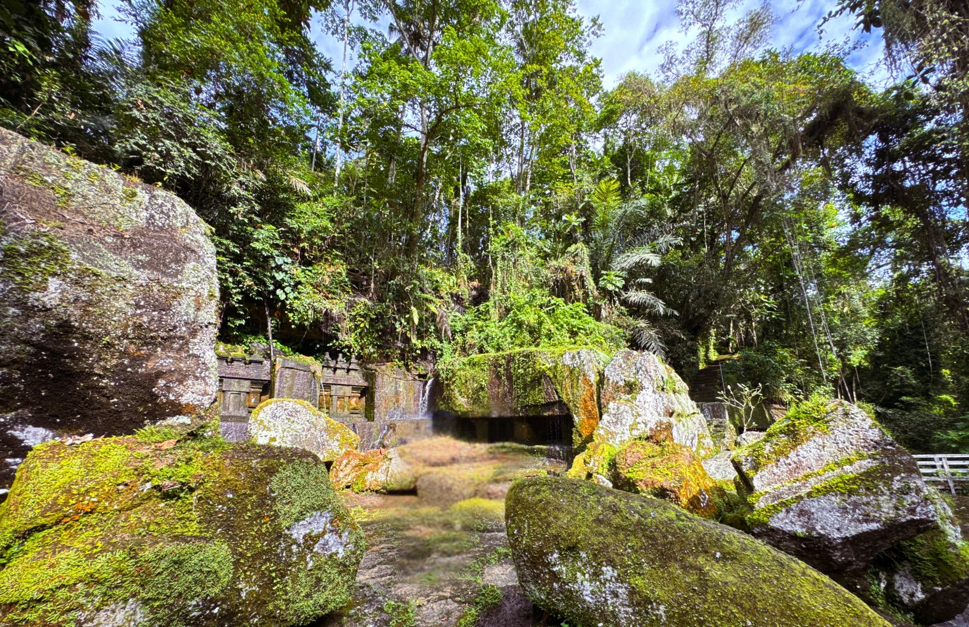 WATER BLESSING IN THE ANCESTRAL RUINS