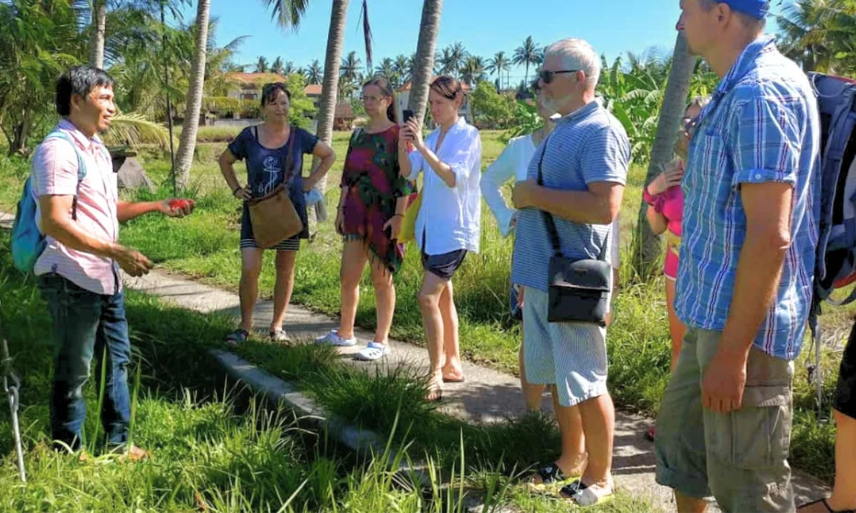 NATURE HERBAL WALK