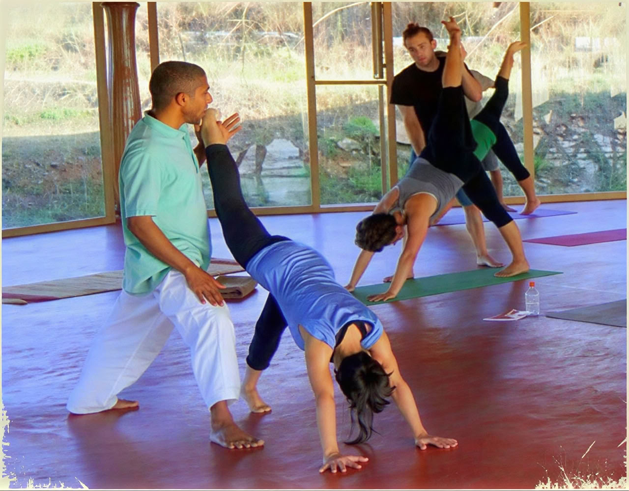 Advanced Yoga Teacher Training in India – November 14 - December 12, 2026