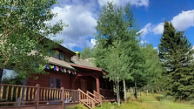 Cultivating Embodied Insight and Intuitive Wisdom through Mindfulness