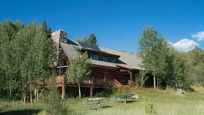 Deep Refuge: A LGBTQIA+ Community Retreat in Nature