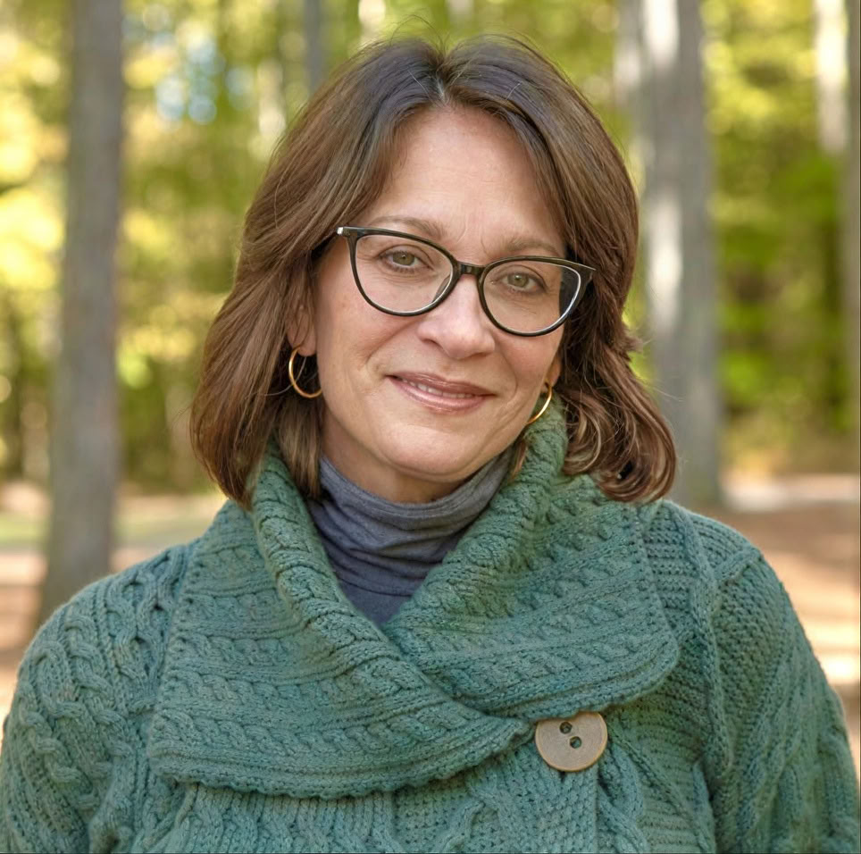 Community Retreat with Meg Medina: Celebrating Latinx Stories in Kidlit