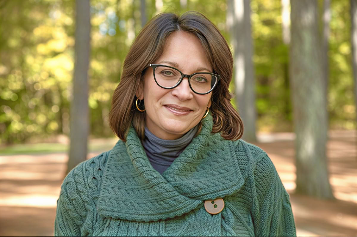 Community Retreat with Meg Medina: Celebrating Latinx Stories in Kidlit