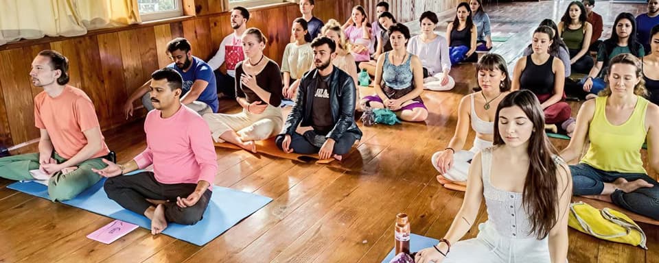 300 Hour Yoga Teacher Training In Rishikesh