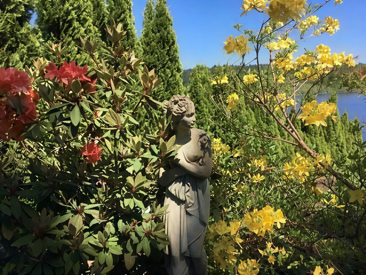 Cottage Lake Bed and Breakfast Spiritual Retreat