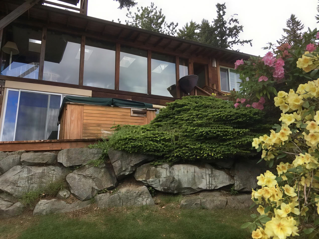Cottage Lake Bed and Breakfast Spiritual Retreat