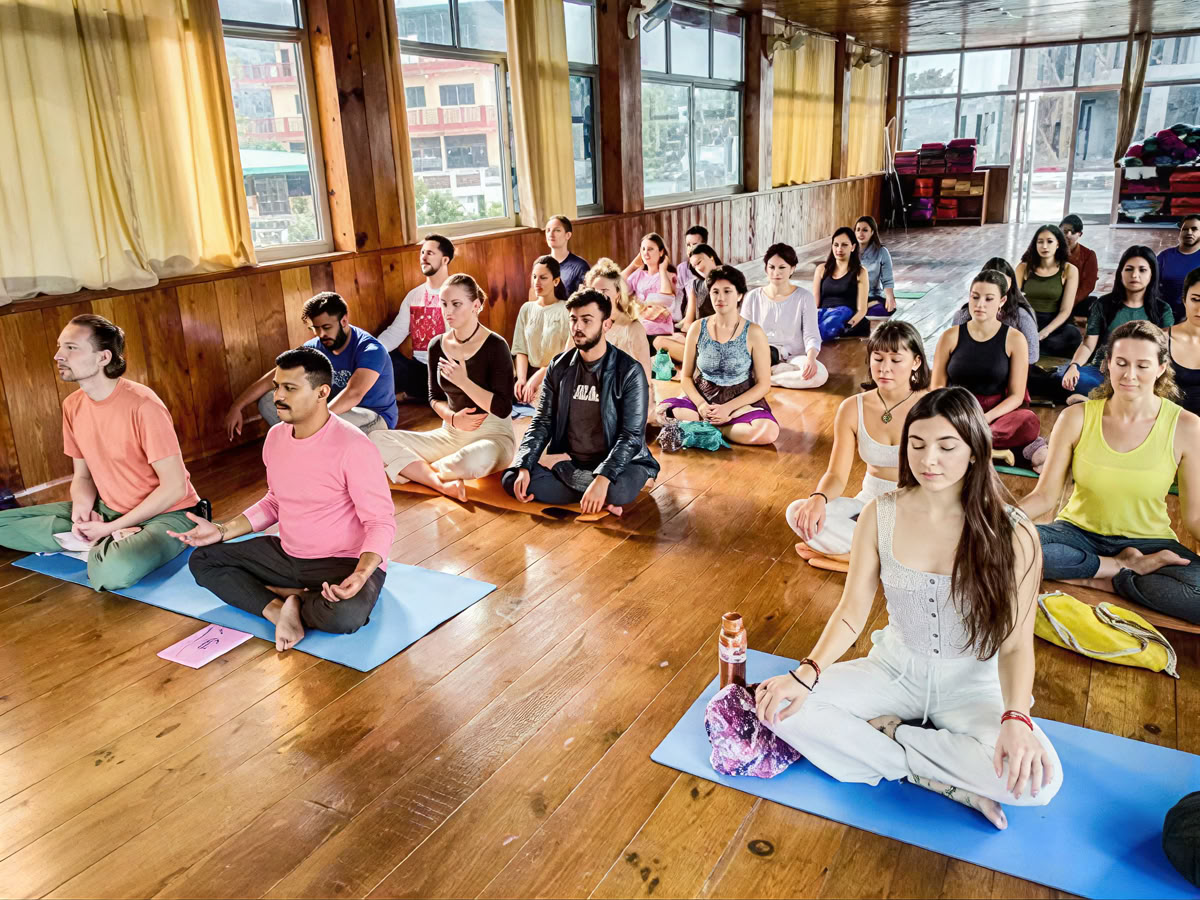 100 Hour Yoga Teacher Training In Rishikesh, India – May 2026