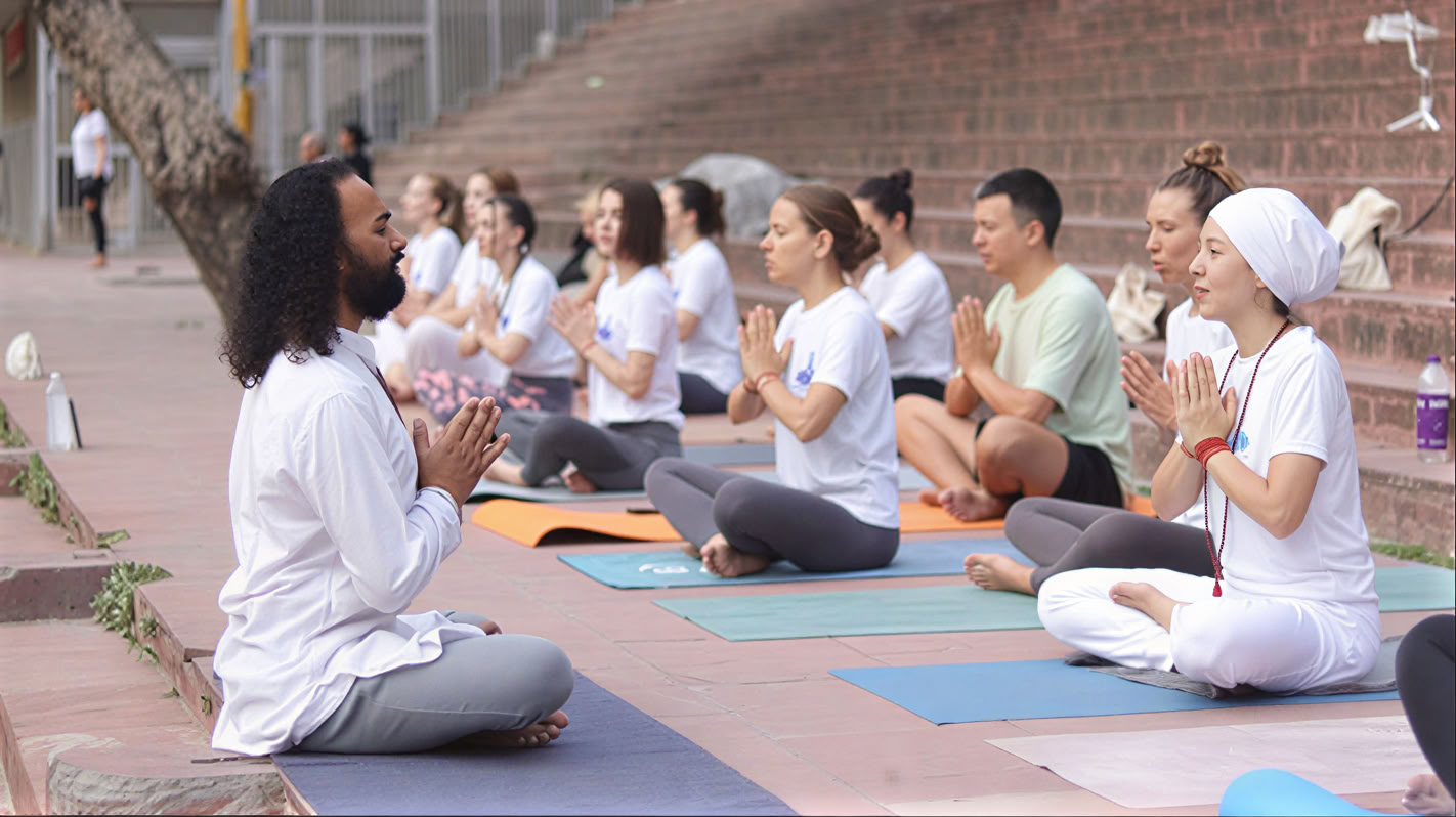 200 Hour Yoga Teacher Training Course in Rishikesh – 01st Jun to 26th Jun 2026