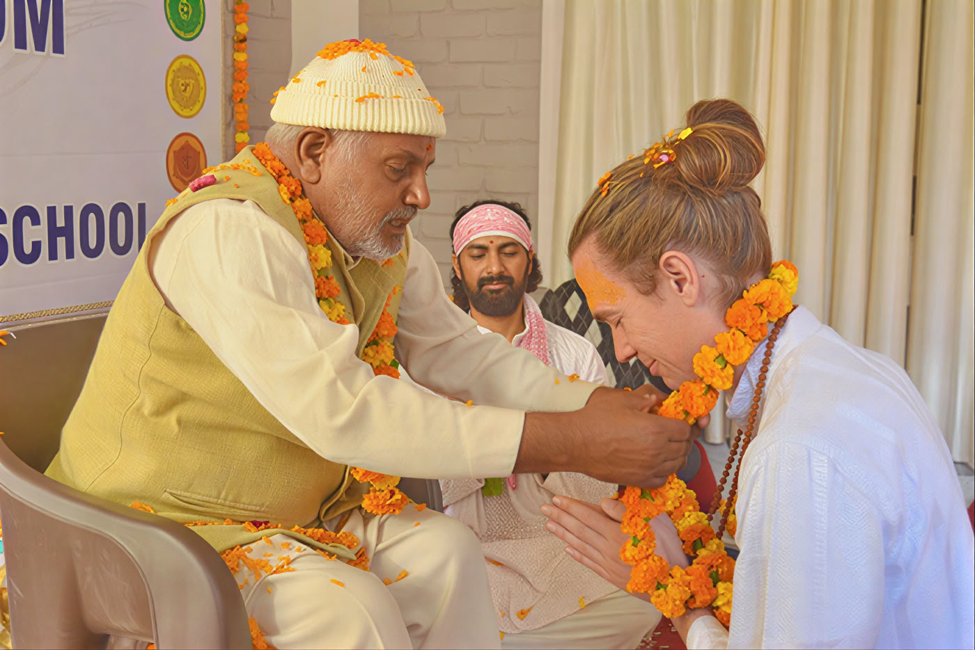 200 Hour Ayurveda Yoga Teacher Training Course in Rishikesh