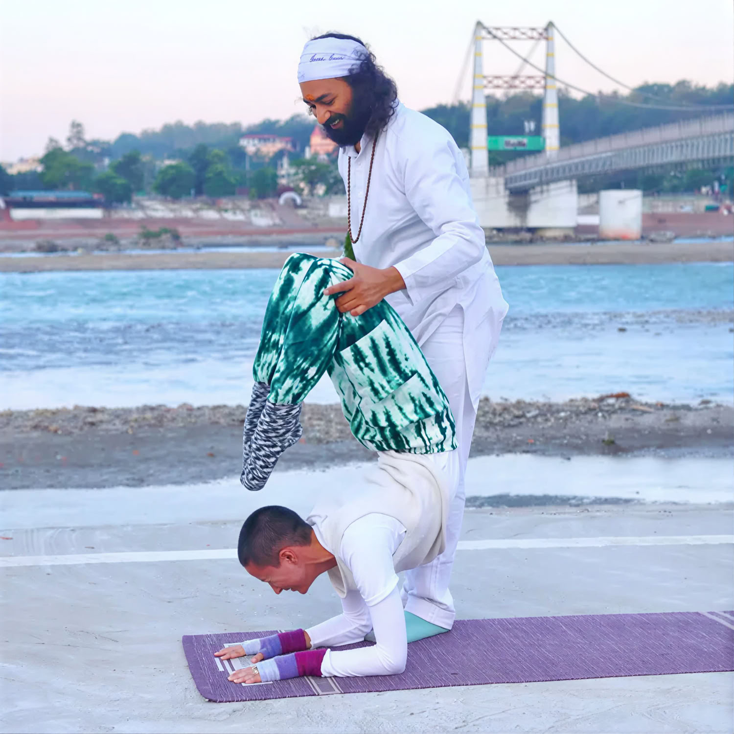 200 Hour Ayurveda Yoga Teacher Training in Rishikesh, India