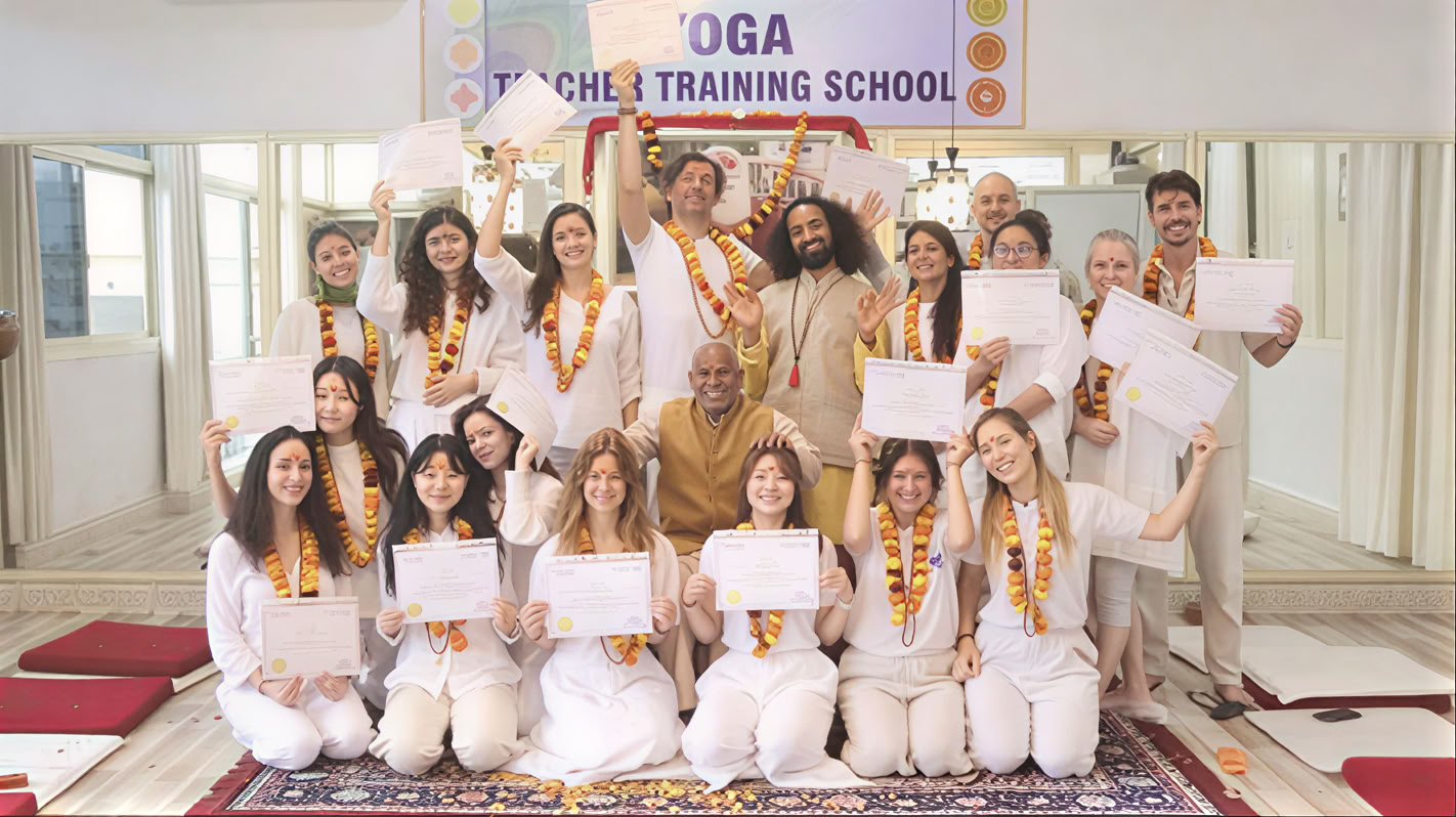 100 Hour Yoga Teacher Training in Rishikesh, India