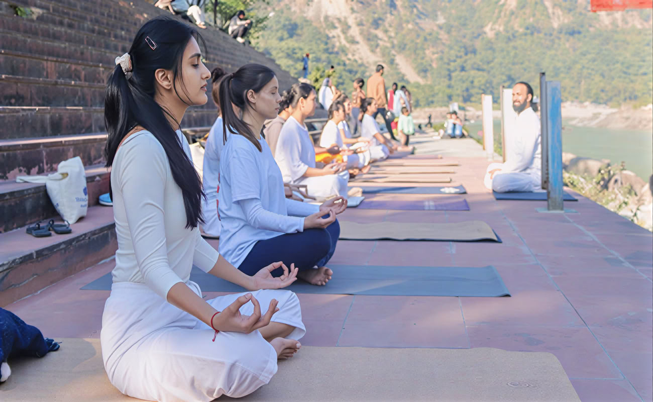 7 Days Yoga & Meditation Retreat in Rishikesh