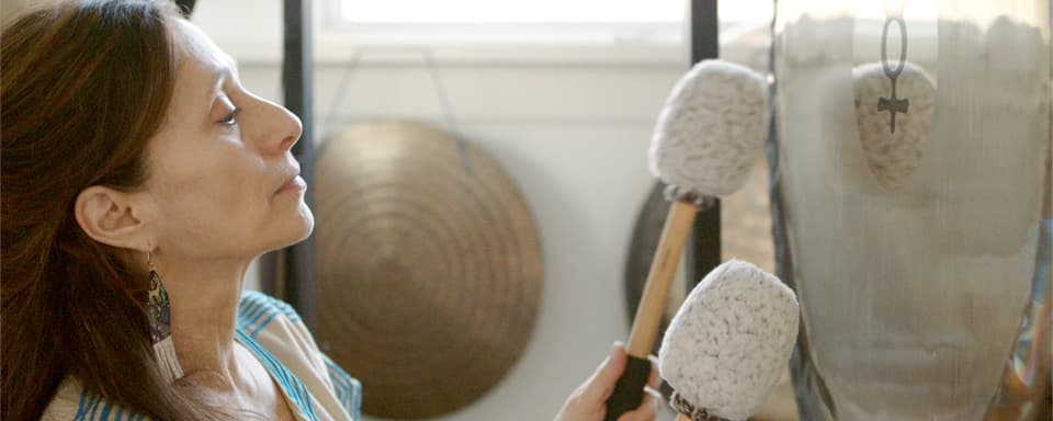 BREATHING DOWN THE MOON: A GONG BATH CEREMONY with Lea Garnier  — Sage Academy Of Sound