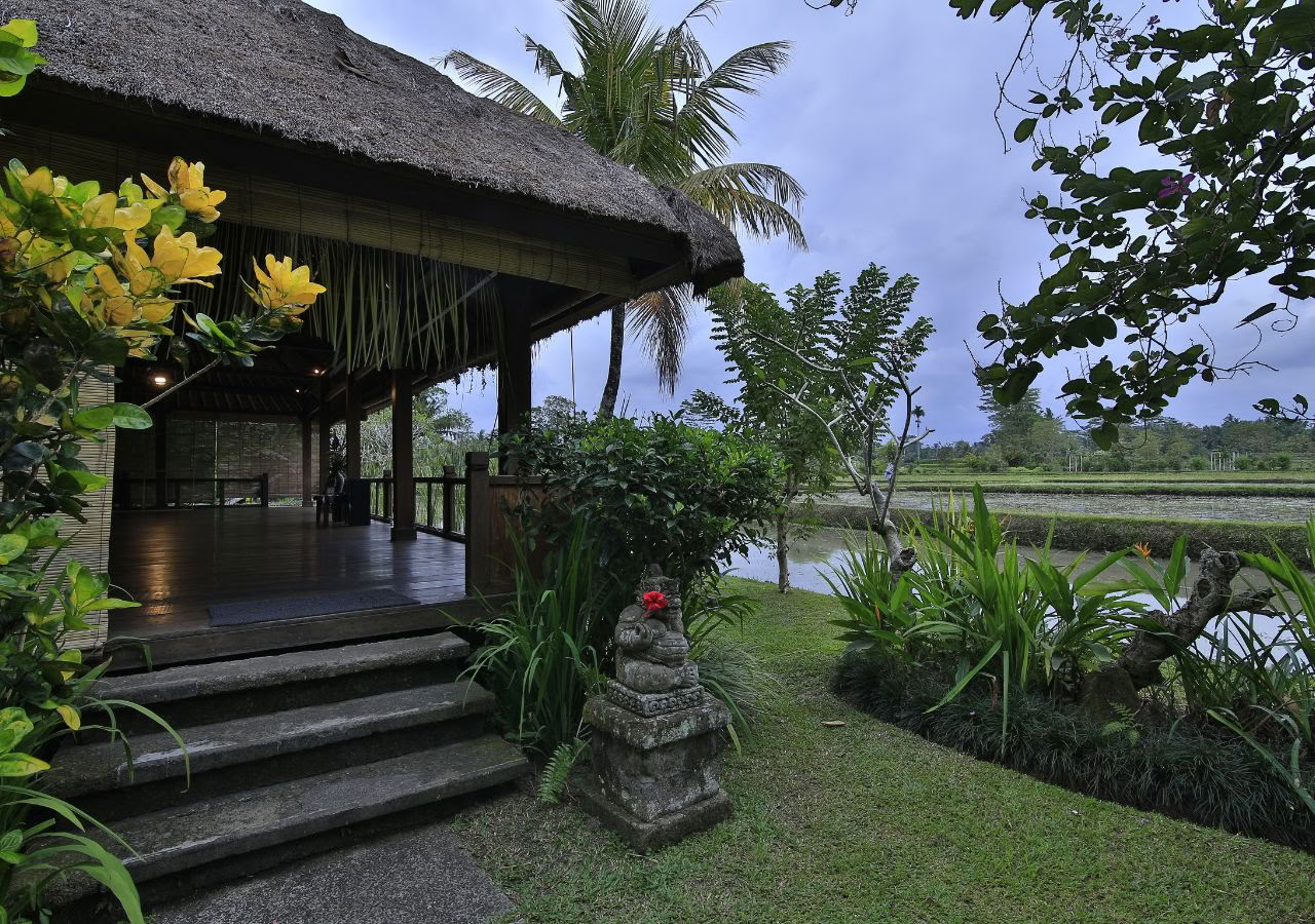 Bali 100hr Yoga Teacher Training
