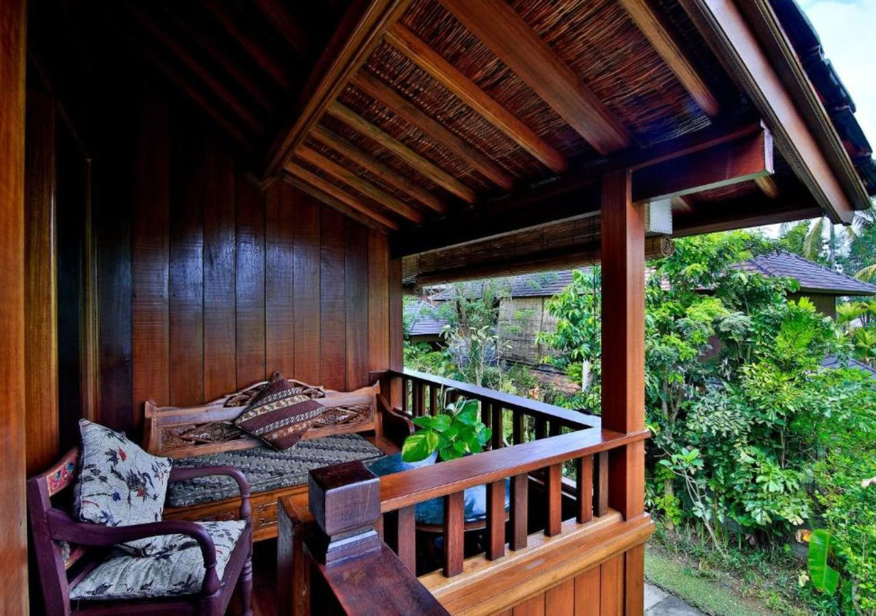 Bali 100hr Yoga Teacher Training