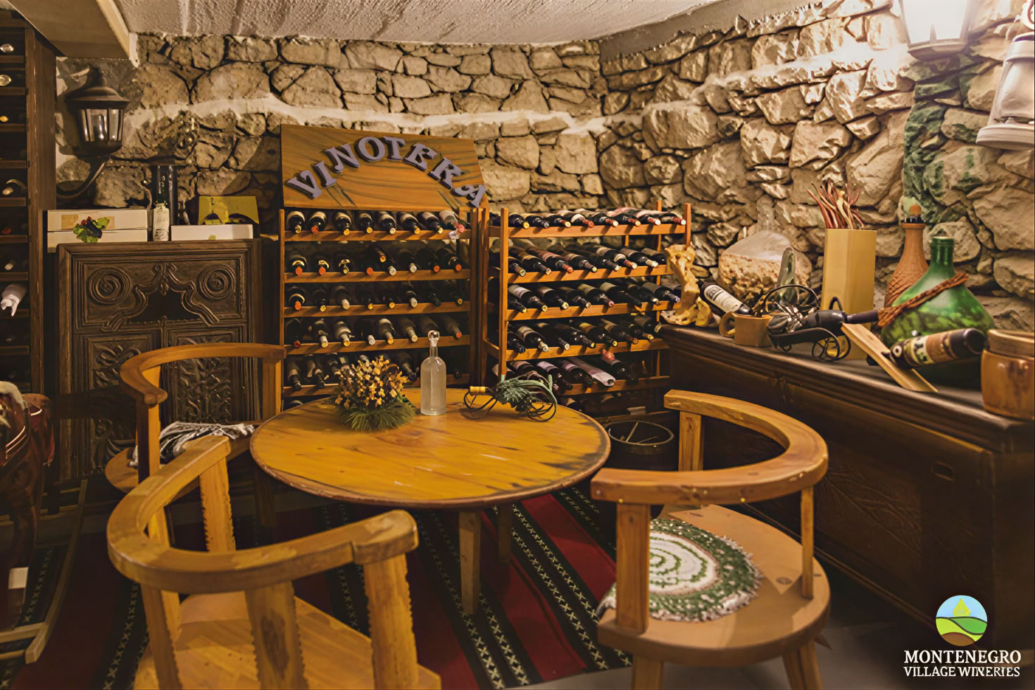 Traditional and Modern Mixed Wine Tour