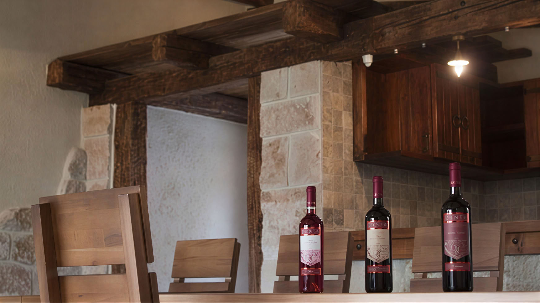 Traditional and Modern Mixed Wine Tour