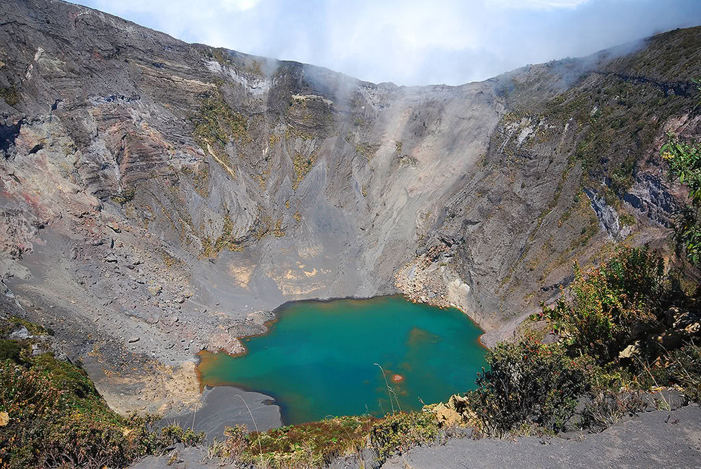Irazu Volcano & Thermals Hacienda Orosi
