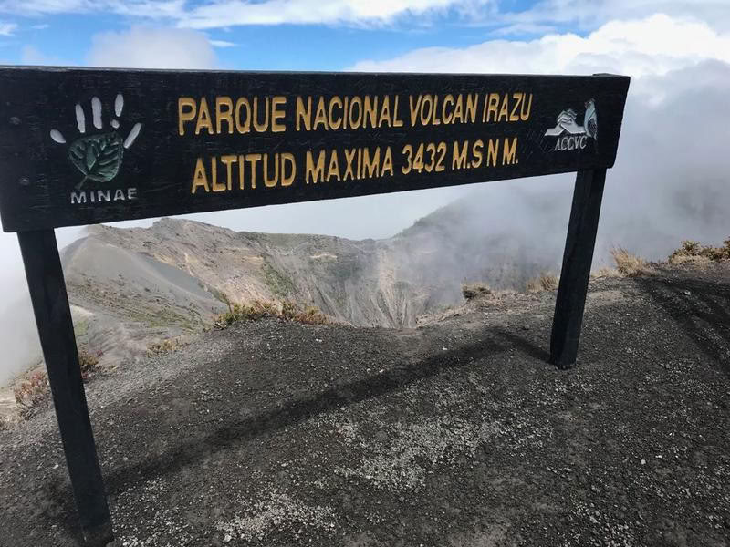 Irazu Volcano & Thermals Hacienda Orosi