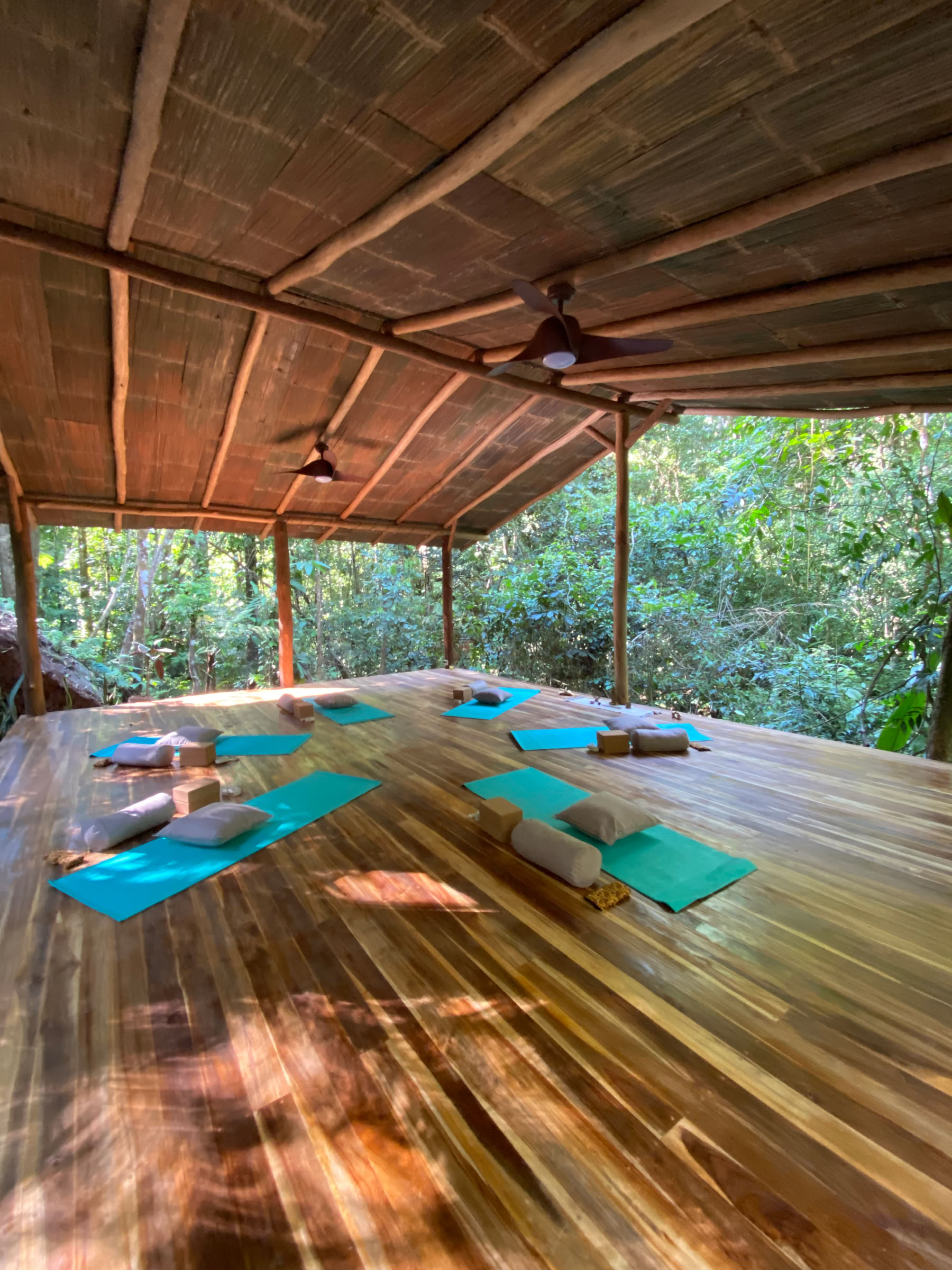 Empowered Woman - Transformational Equinox Retreat