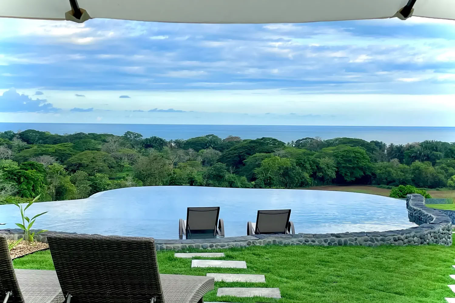 Ayahuasca Retreat in Costa Rica