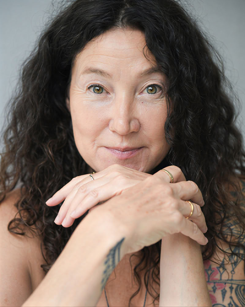The Middle Way: An Embodiment Journey Exploring Stillness and Movement, Silence and Sound, Dark and Light
