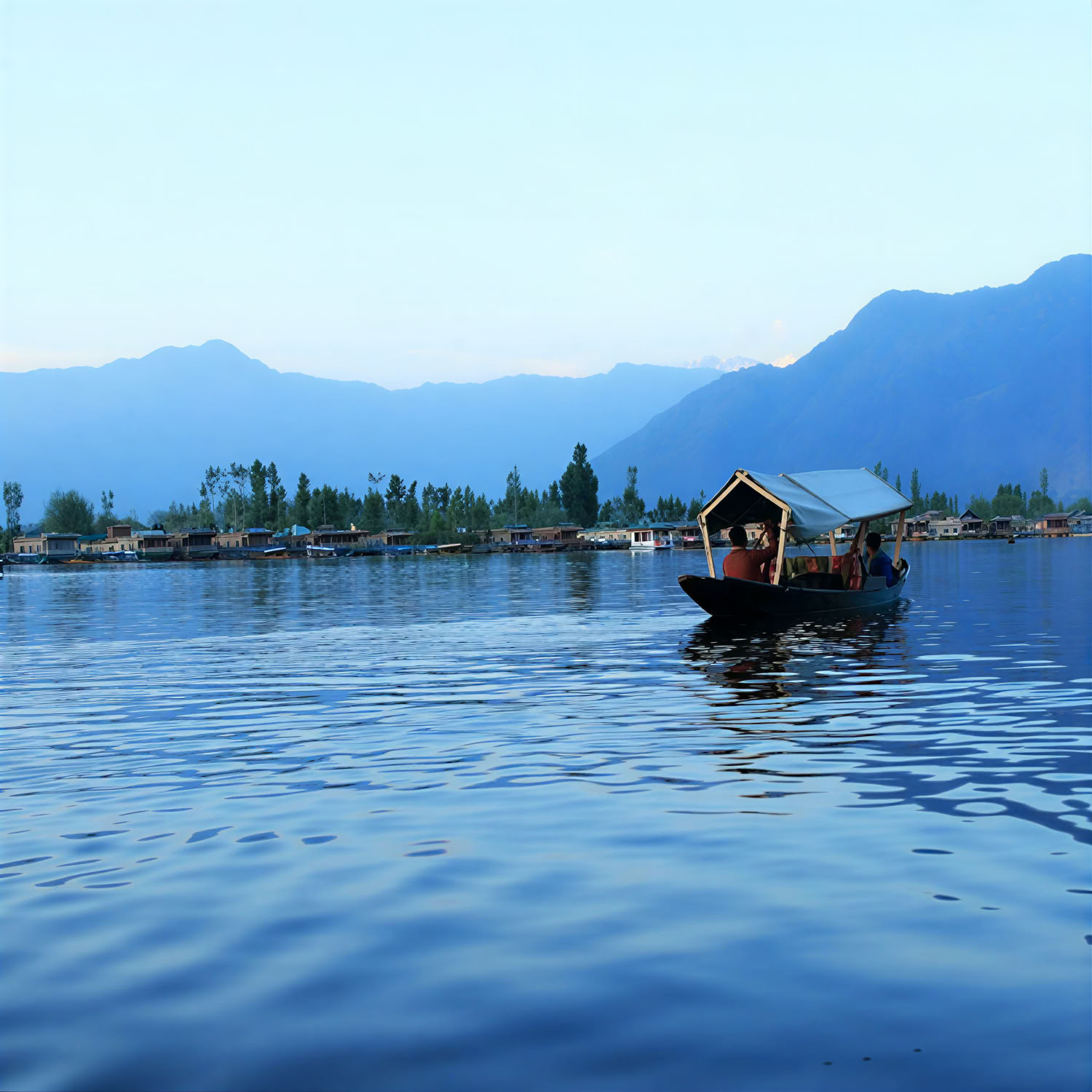 Dal Dreams & Mountain Days: A Signature Kashmir Experience