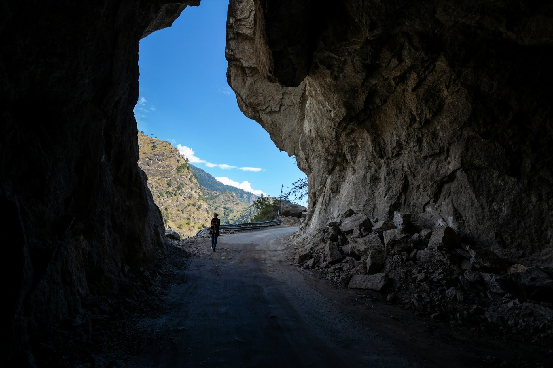 Orchards to Alpine Valleys: Thanedar & Sangla Himalayan Journey