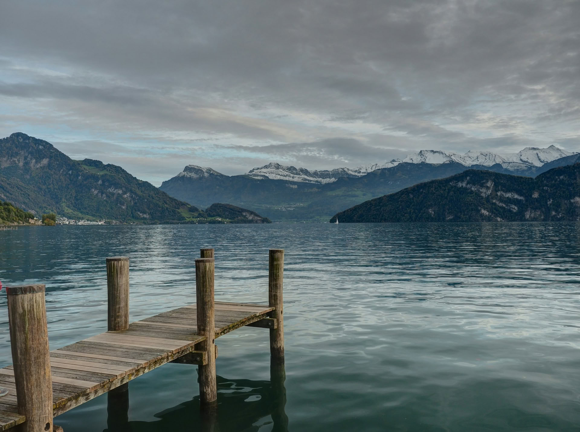 Alpine Icons of Switzerland: Scenic Trains, Lakes & High Peaks