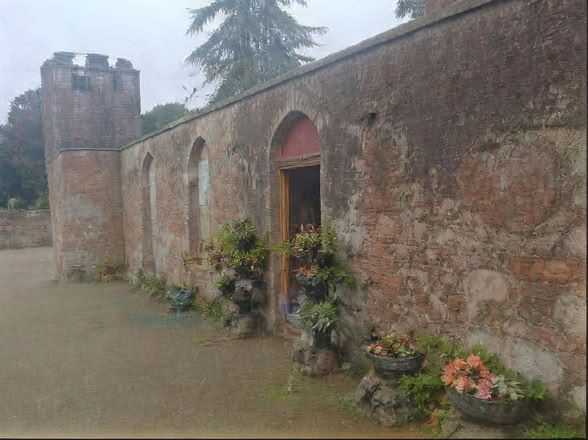 Scottish Castle All Women's Creative Writing & Yoga Retreat