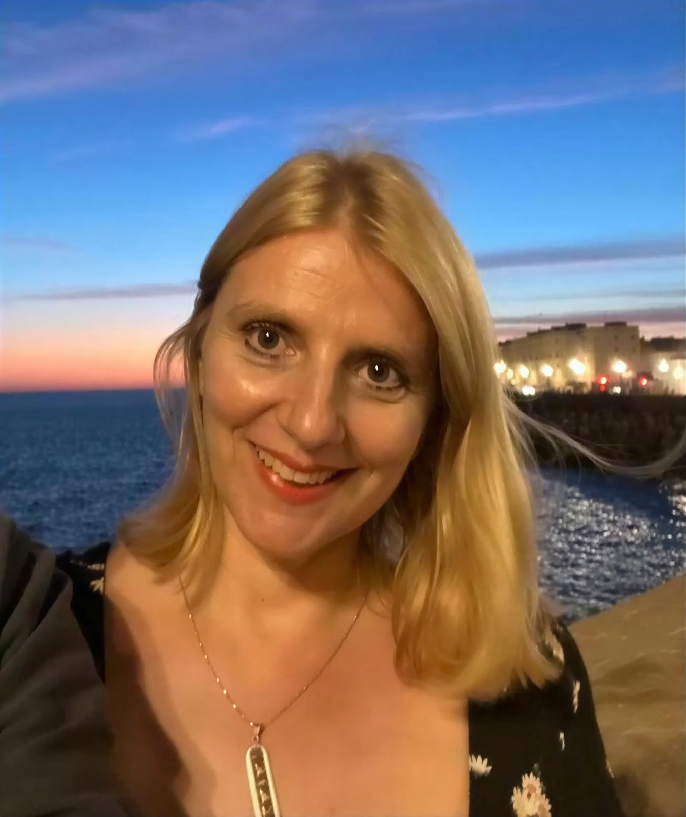 8 Days of Yoga & Mindfulness to Connect With Your Inner Truth (Village Charm)