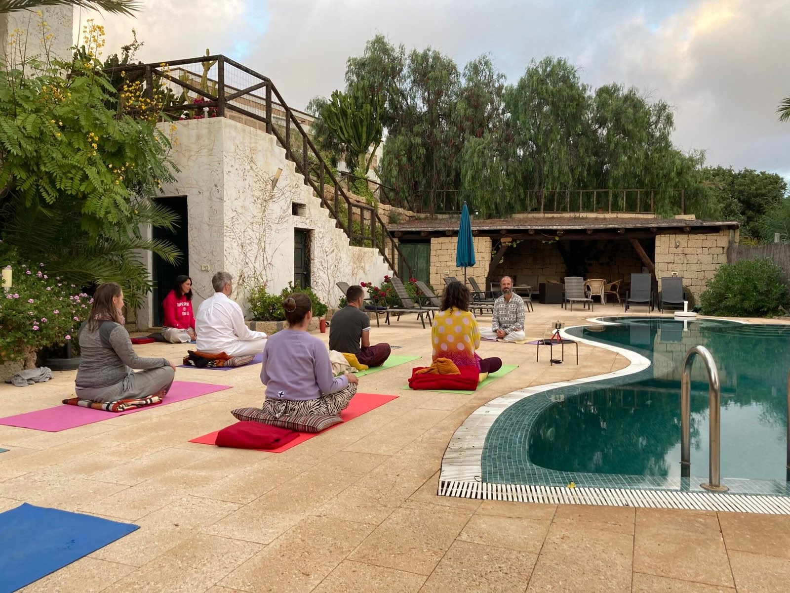 8 Days of Yoga & Mindfulness to Connect With Your Inner Truth (Village Charm)