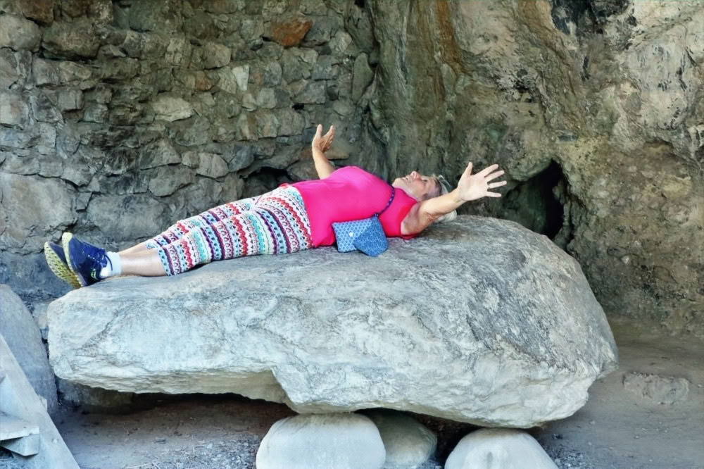 For Women Only Retreat: For Women Who Walk: Solo or Together