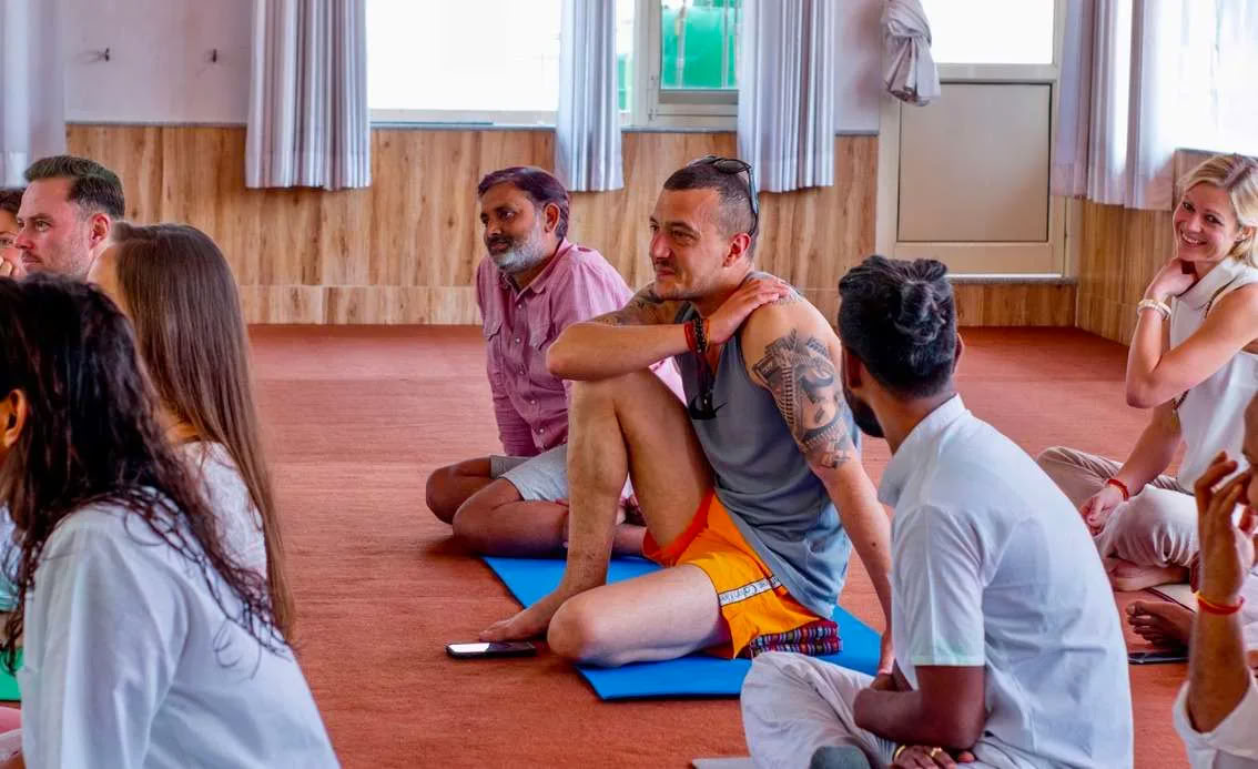 300 Hours Hatha Yoga Teacher Training Course in Rishikesh India – 01 Jul – 18 Aug