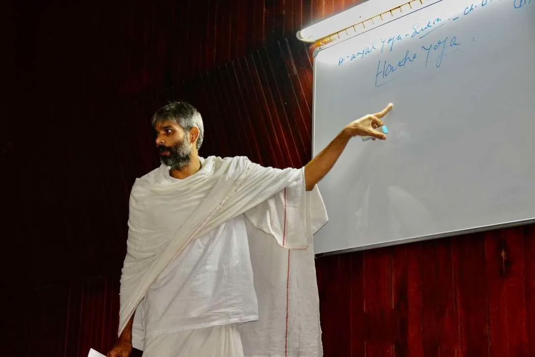 300 Hours Hatha Yoga Teacher Training Course in Rishikesh India – 01 Jul – 18 Aug