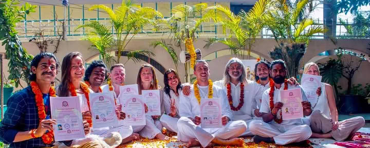 300 Hours Hatha Yoga Teacher Training Course in Rishikesh India – 01 Jul – 18 Aug